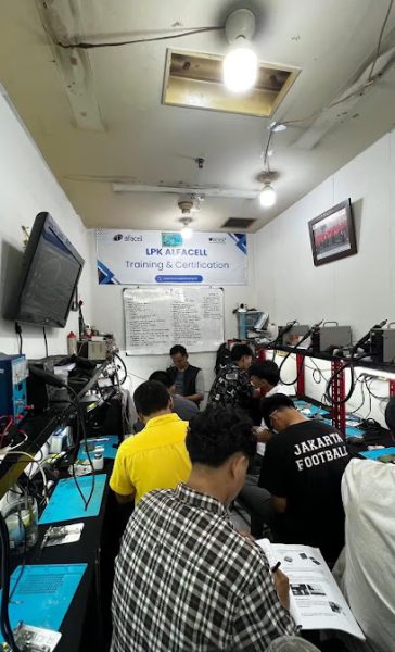 Kursus Service Handphone Kemayoran